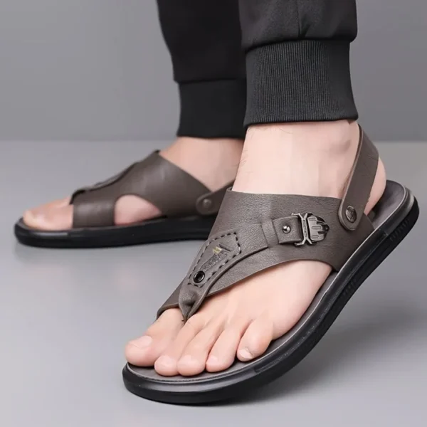Tong cuir homme boucle métal