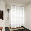 Rideau de douche rigide rayé